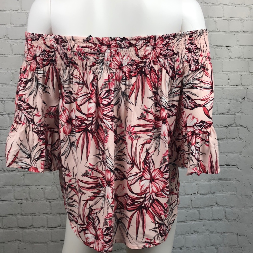 Polly & Esther Pink Floral Off Shoulder Top Size L - Picture 3 of 3
